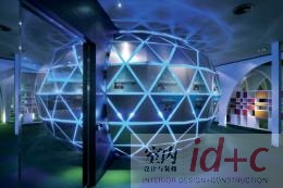 三界之外 五行之中——远雄大学耶鲁接待中心