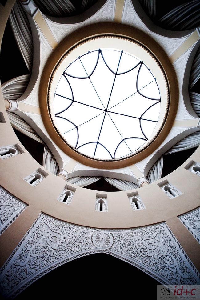 气势恢宏的圆顶设计